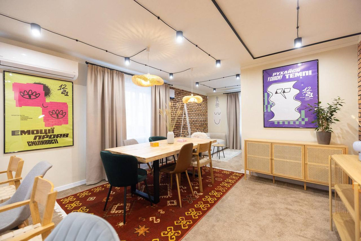 хаб для підлітків та молоді