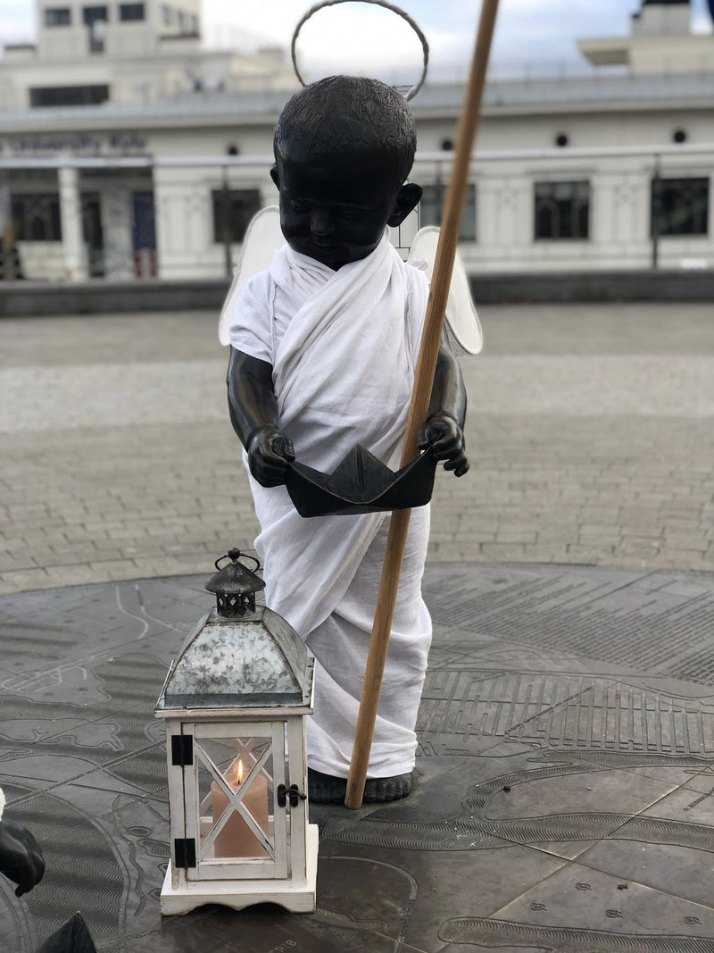 Поштова площа