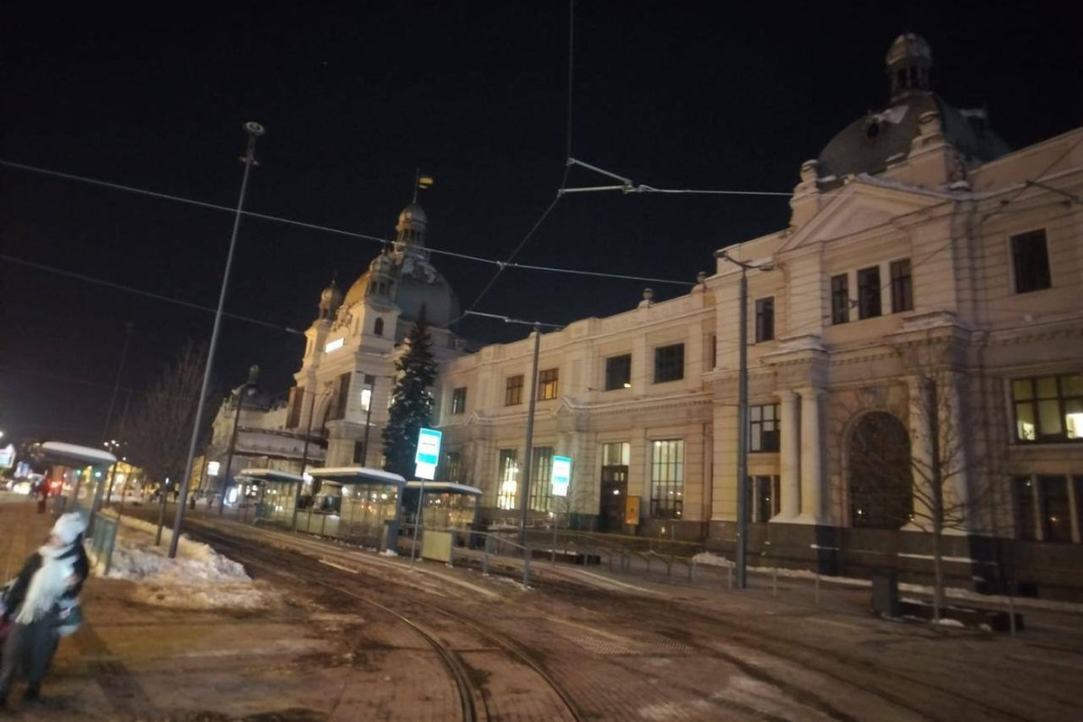 залізничні вокзали