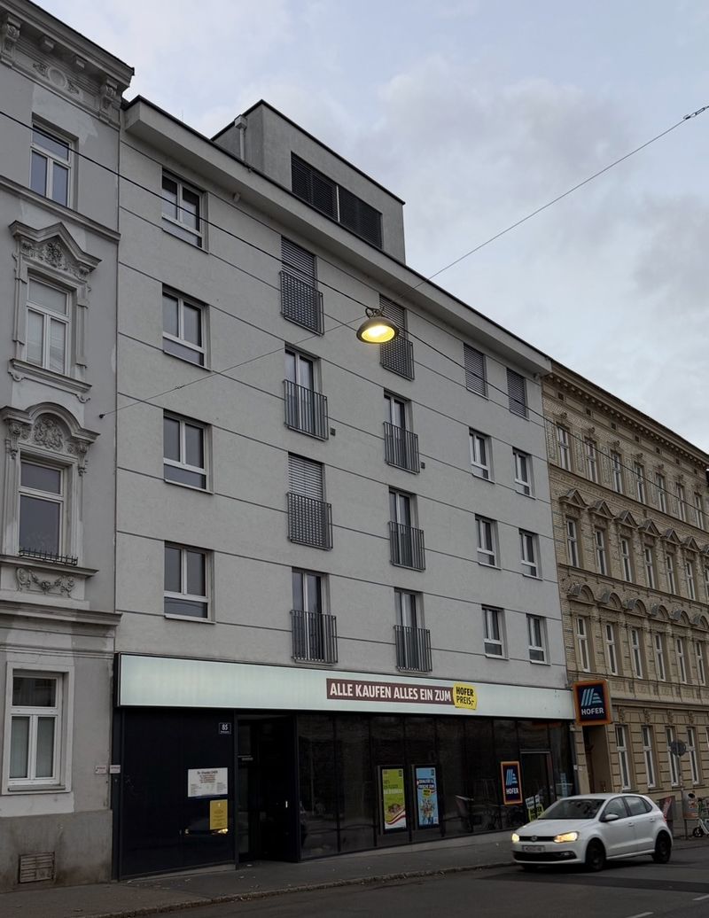 Скандал навколо Namelaka