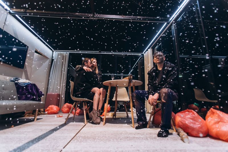 Вистава Балада про украдене щастя