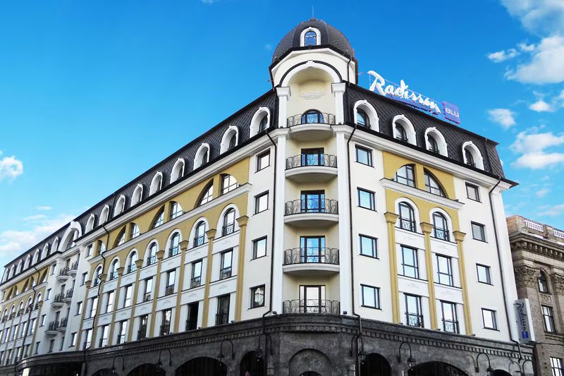 Готель Radisson Blu на Подолі