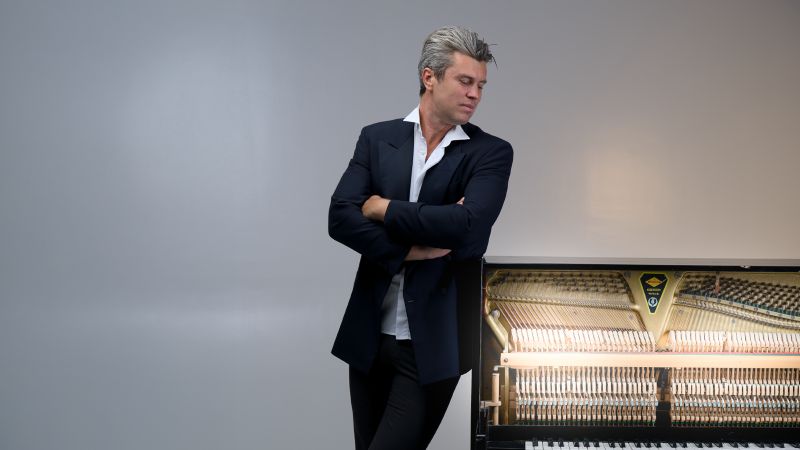 Євген Хмара. Piano терапія