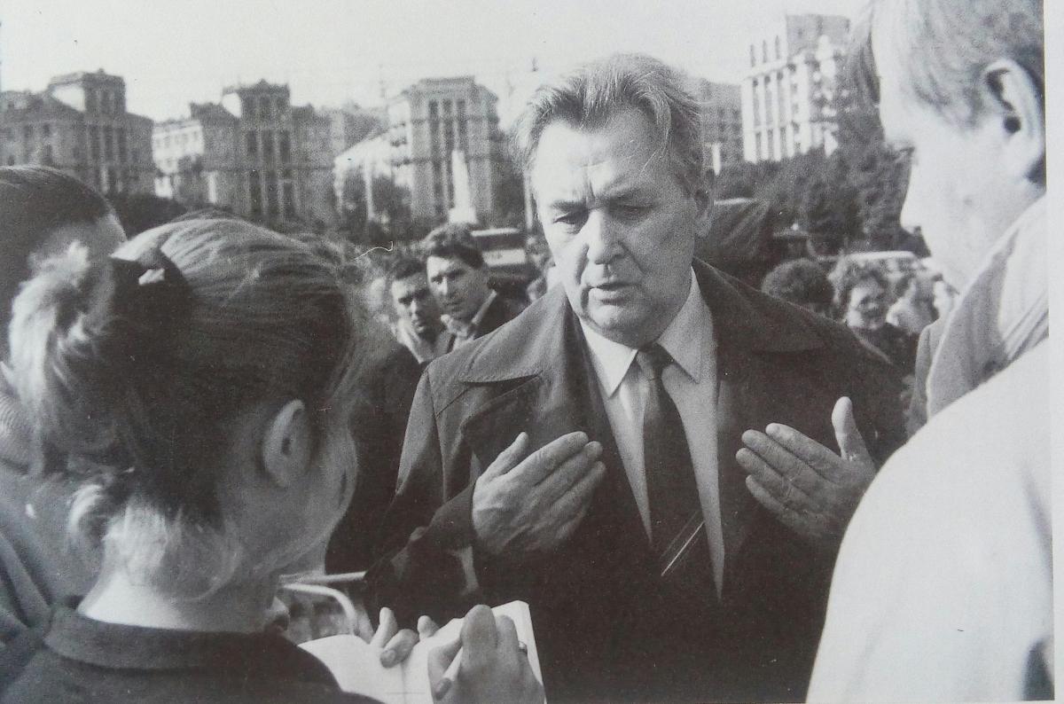 Олесь Гончар