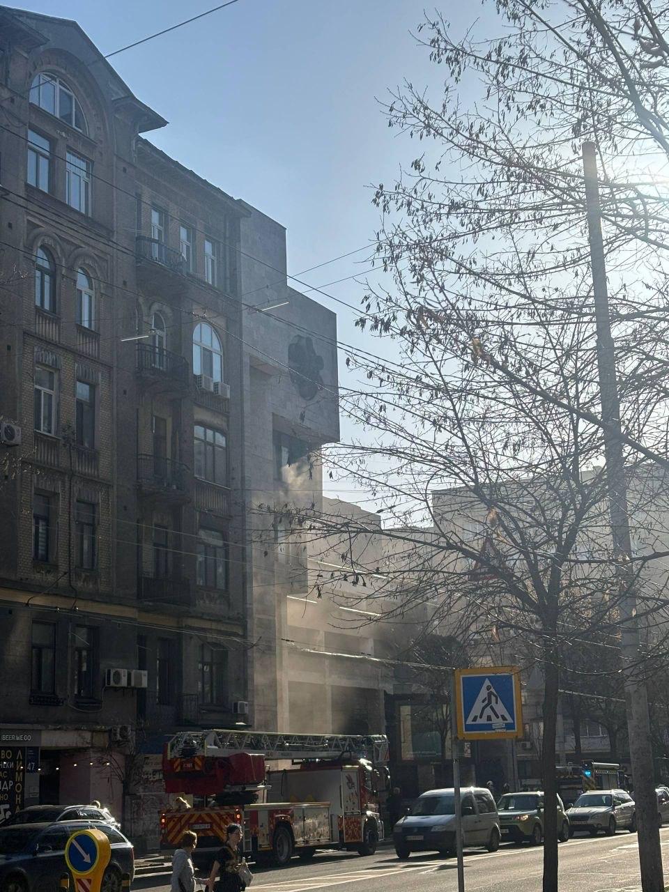 Пам'ятка "Квіти України" знову горіла. Фото: facebook.com/AmiDPerov