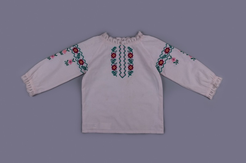 Дитяча вишита сорочка середини XX століття, Східне Полісся