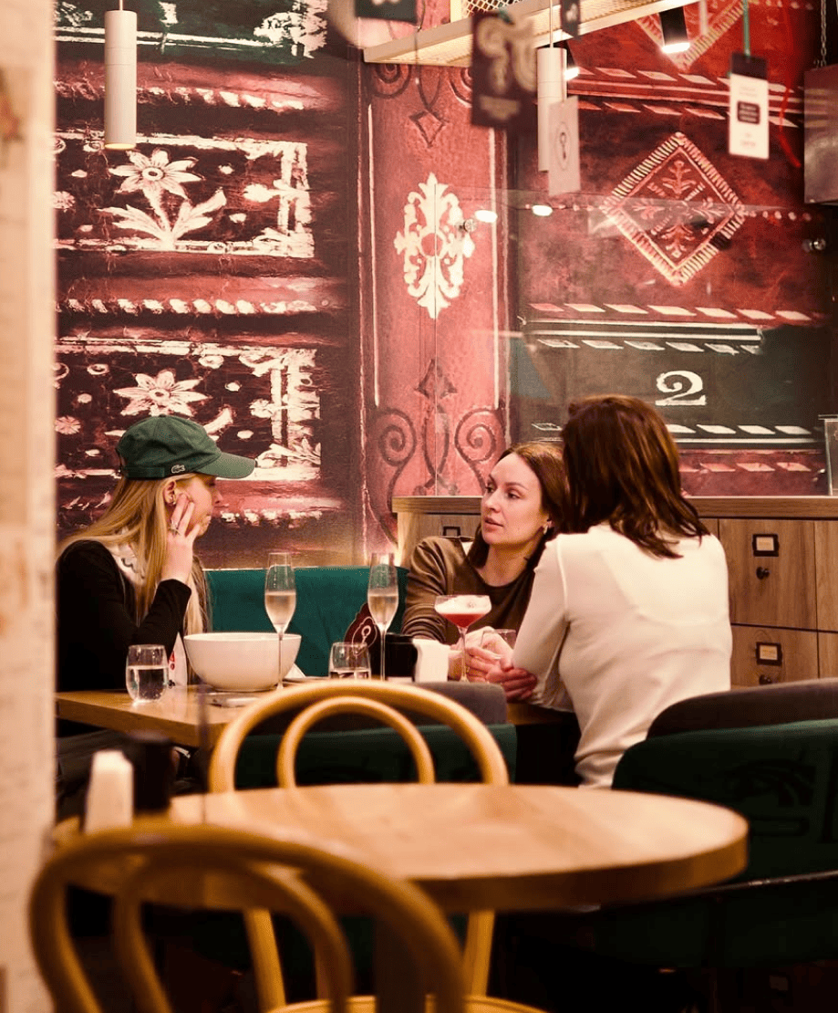 Сніданки у CHAPTER