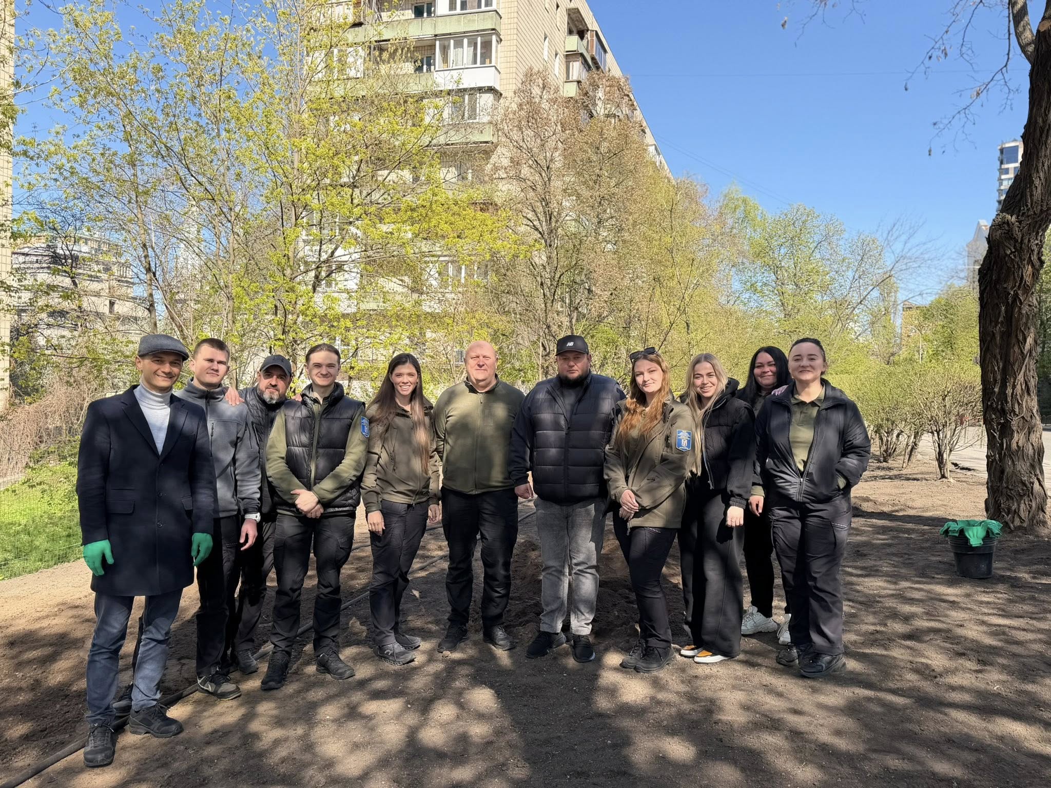 У Києві замість МАФів у День Землі облаштували зелену зону. Фото: КП УЗН Печерського району м.Києва 