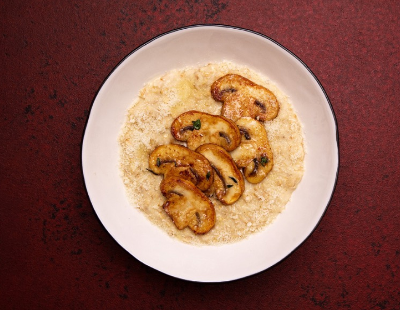 Сніданки у CHAPTER