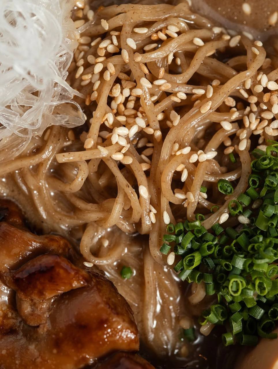 У Києві відкрили новий заклад з японською кухнею. Фото: instagram.com/81funky.jpn