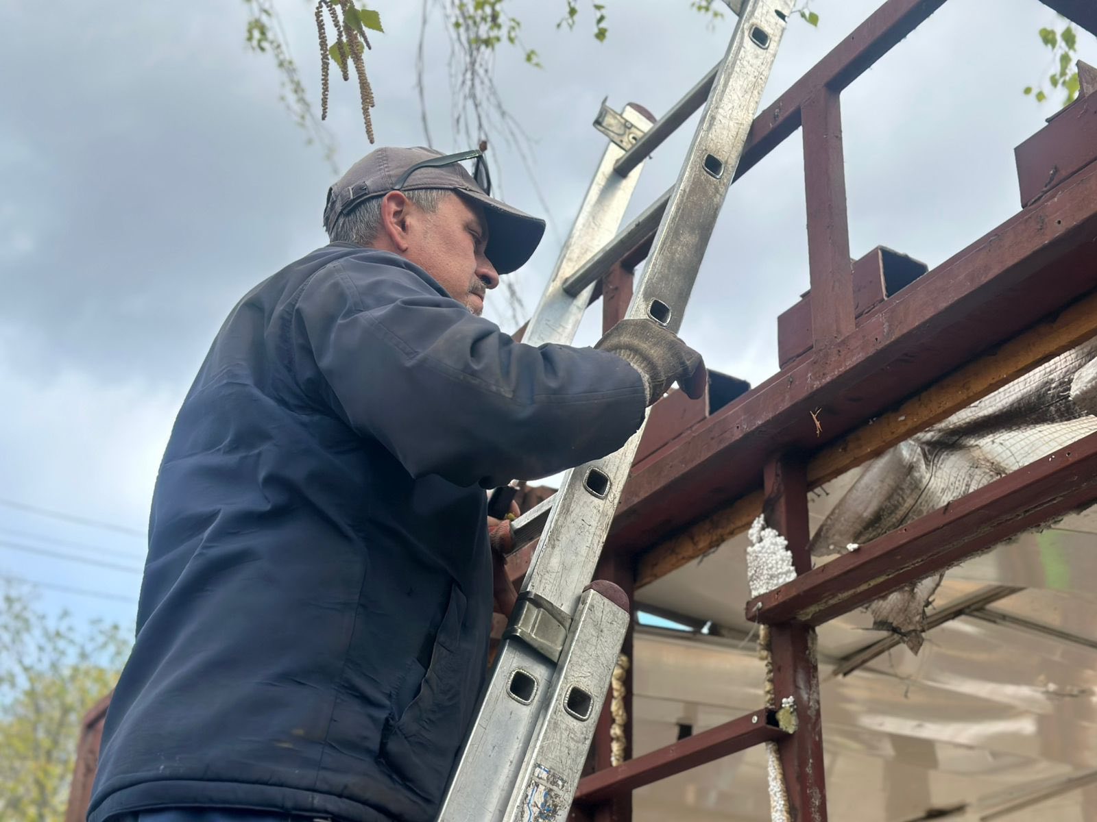 У Києві протягом тижня у п’яти районах Києва демонтовано 42 об’єкти. Фото: facebook.com/kyivblagoustrii