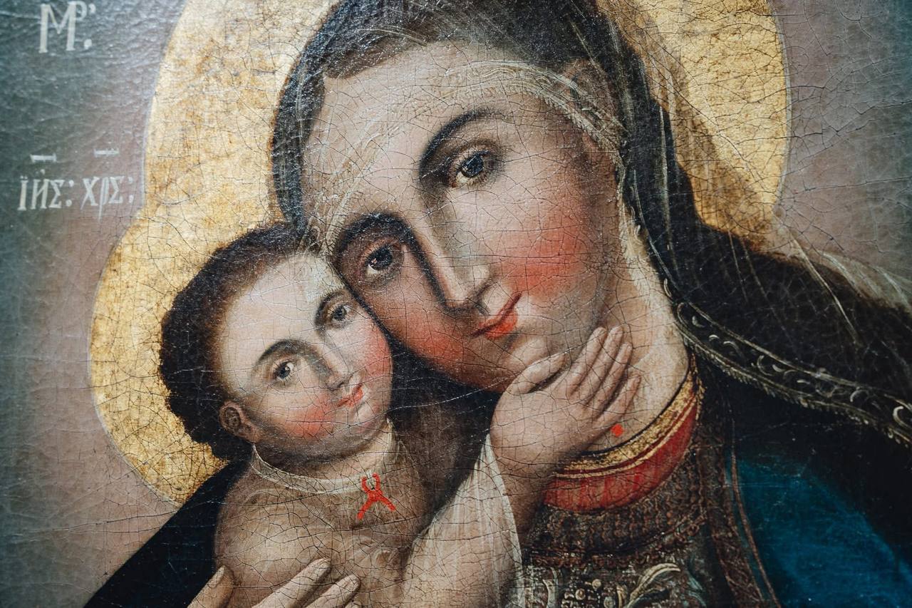 У Києво-Печерській Лаврі вперше показали артефакти з Чорнобильської зони до 40-х роковин аварії. Фото: facebook.com/kplavra