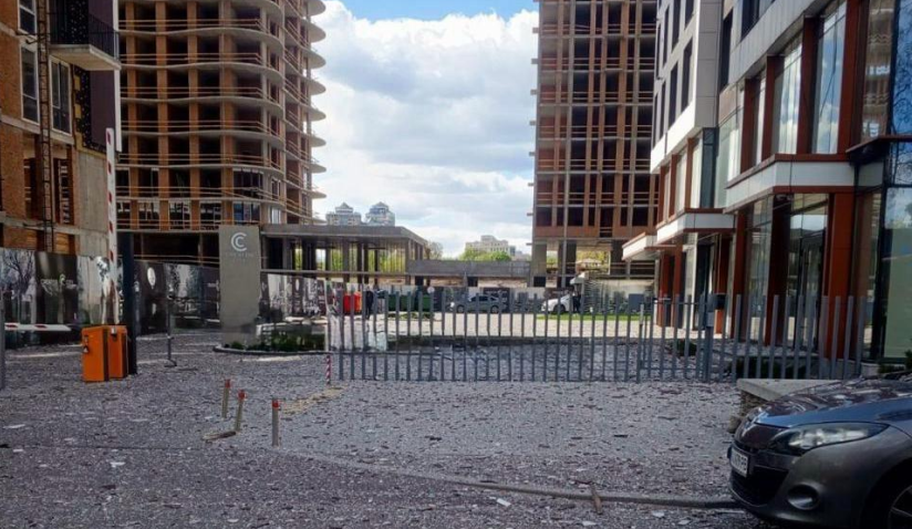 Атака на Київ 28 квітня: у ДСНС повідомили про наслідки