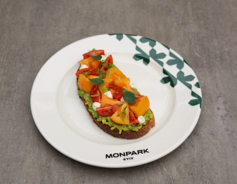 Сніданки у Monpark