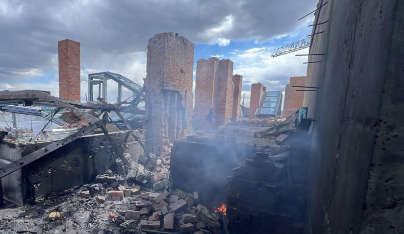 Атака на Київ 28 квітня: у ДСНС повідомили про наслідки