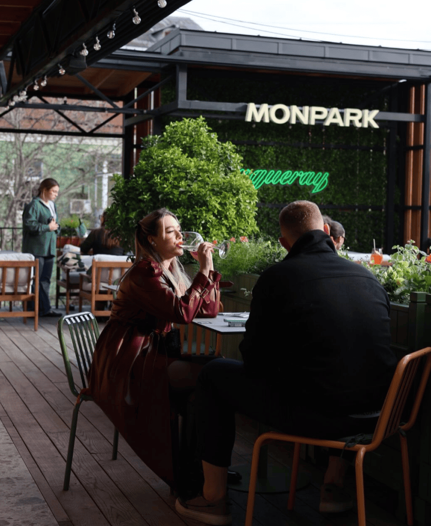 Сніданки у Monpark