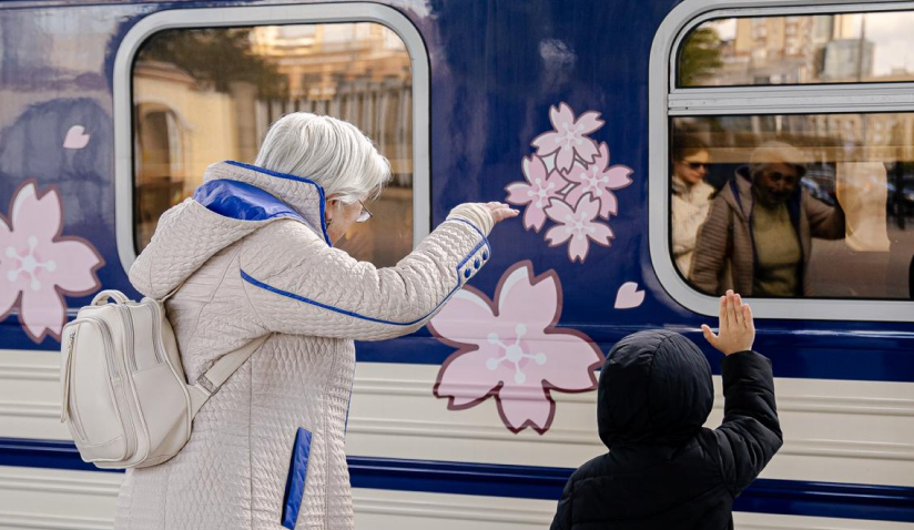 На маршруті Київ-Ужгород запустили новий флагманський потяг