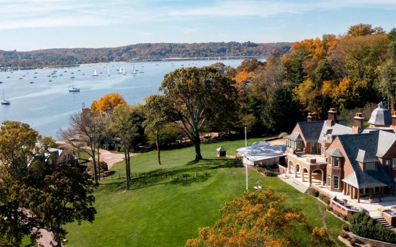 Диявол носить Прада 2