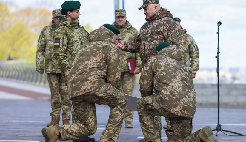 Новий пам'ятний знак на честь ДПСУ відкрили у Києві