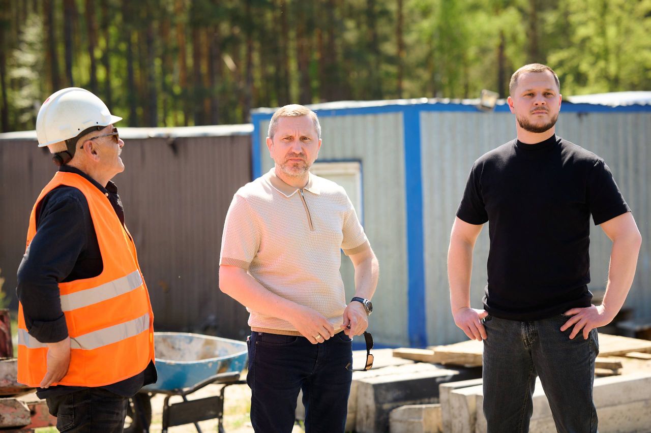У Лебедівці на Київщині зводять новий міст. Фото: t.me/Mykola_Kalashnyk