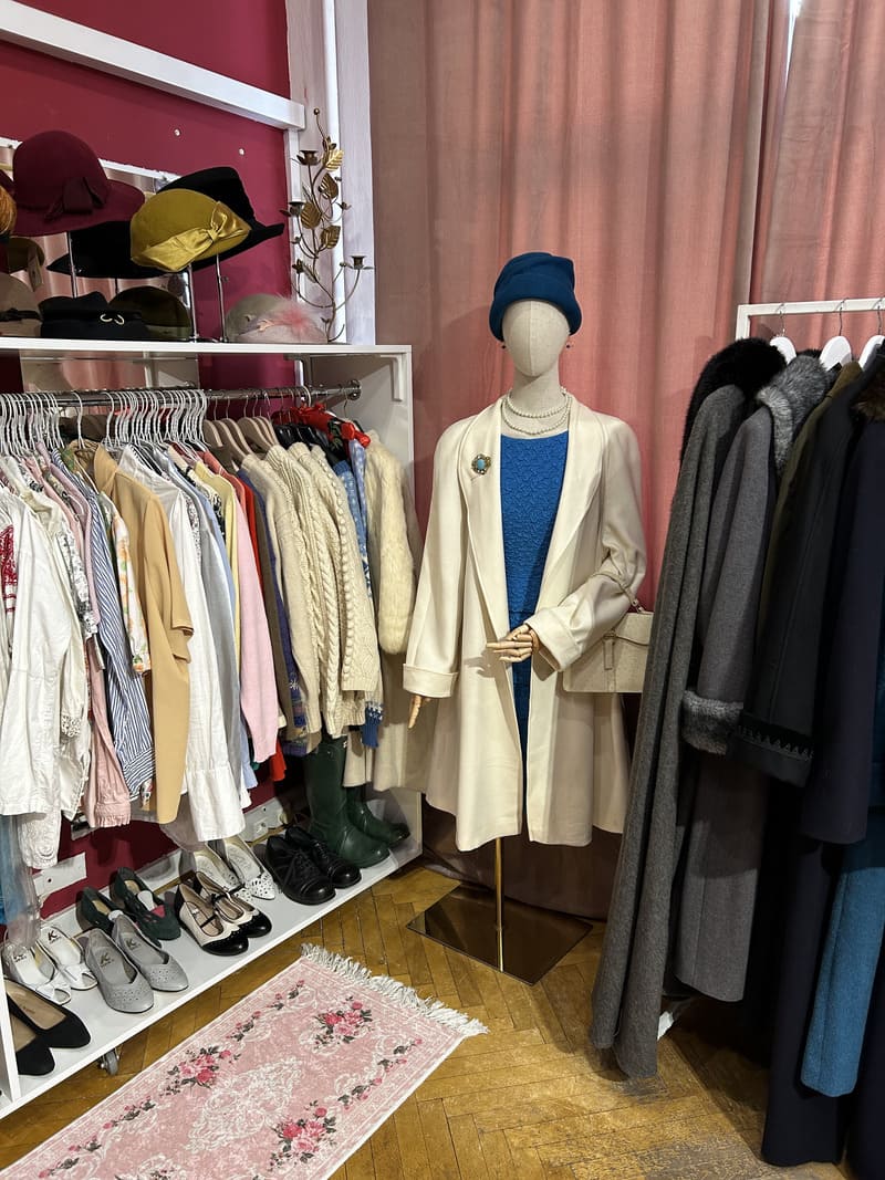 Шоурум Поліни Фаренбрух Dead Lady’s Closet