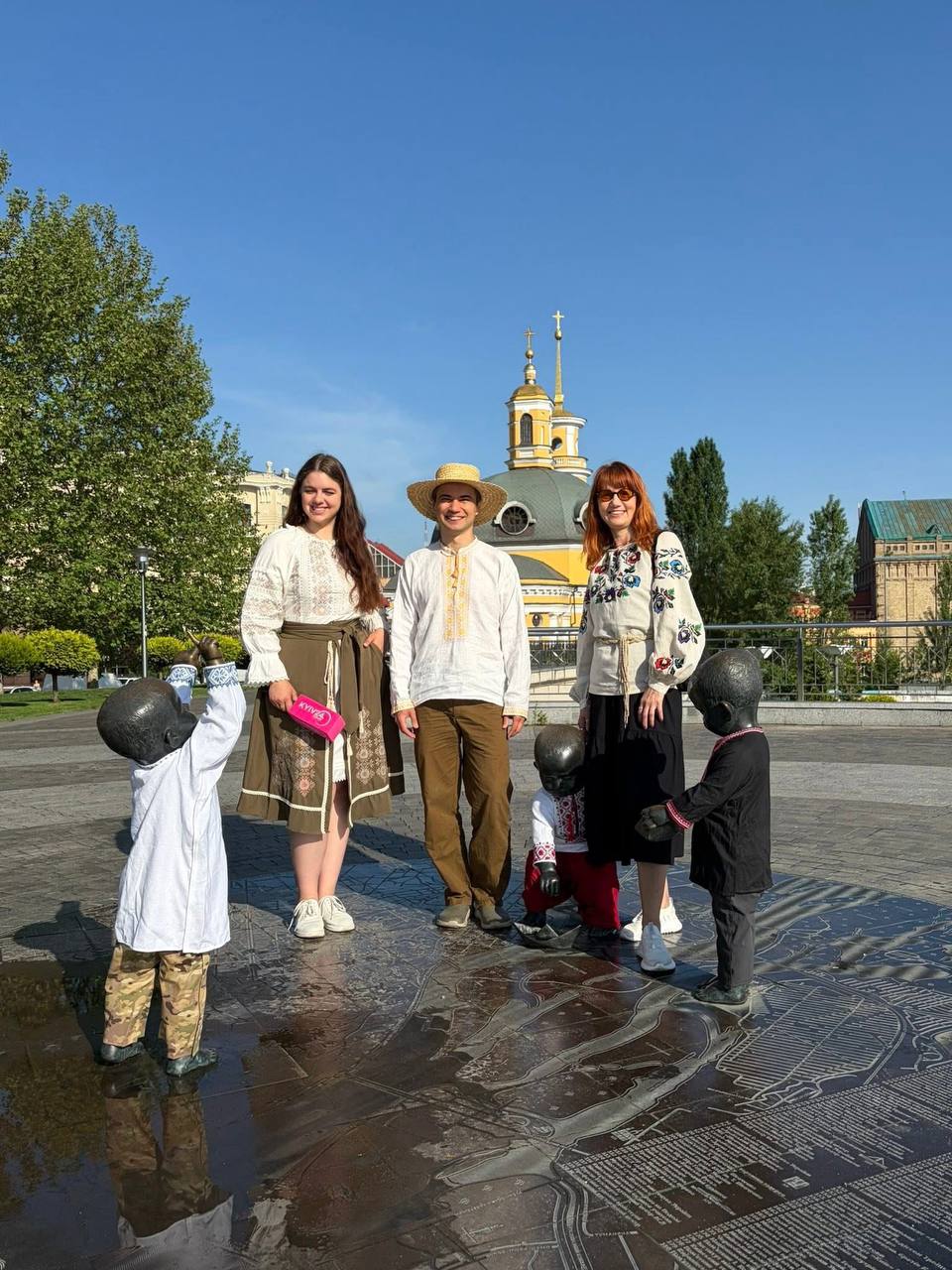 День Вишиванки у Києві. Фото: facebook.com/volodymyr.zhuravel