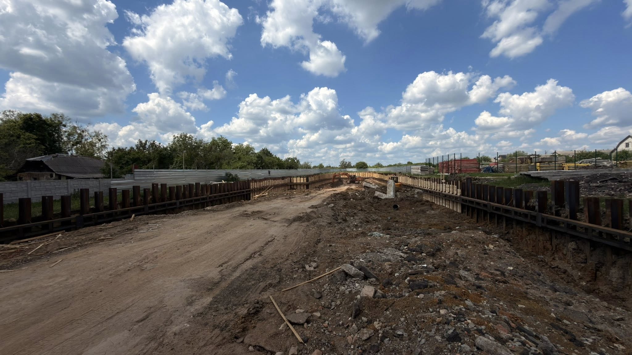 На Київщині будують підземну школу. Фото: facebook.com/drr.koda