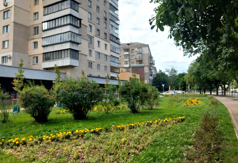 Де у Києві з'явилися кишенькові сквери