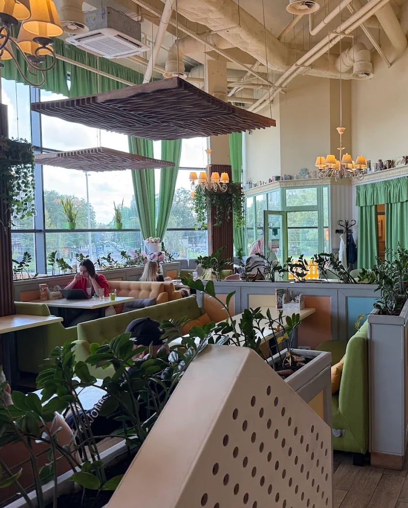 Сніданки у PESTO CAFE