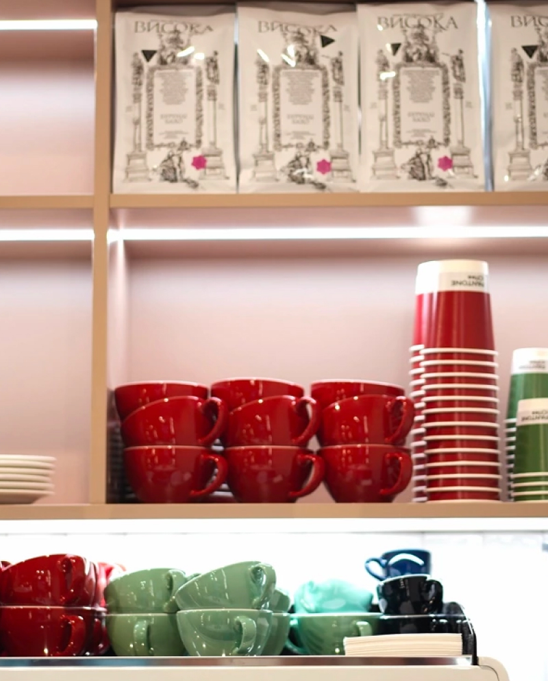 Нова кав'ярня Pantone Coffee на Арсенальній