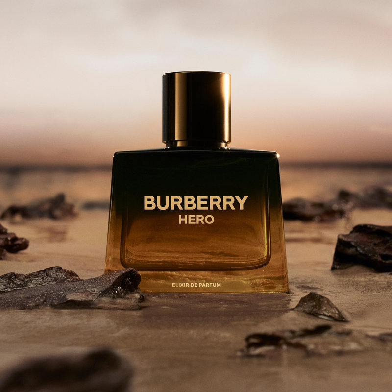 Парфуми Burberry Hero Elixir de Parfum
