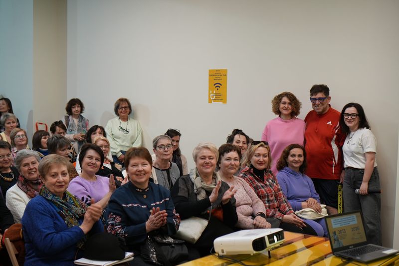 Організації в Україні, які турбуються про людей літнього віку 