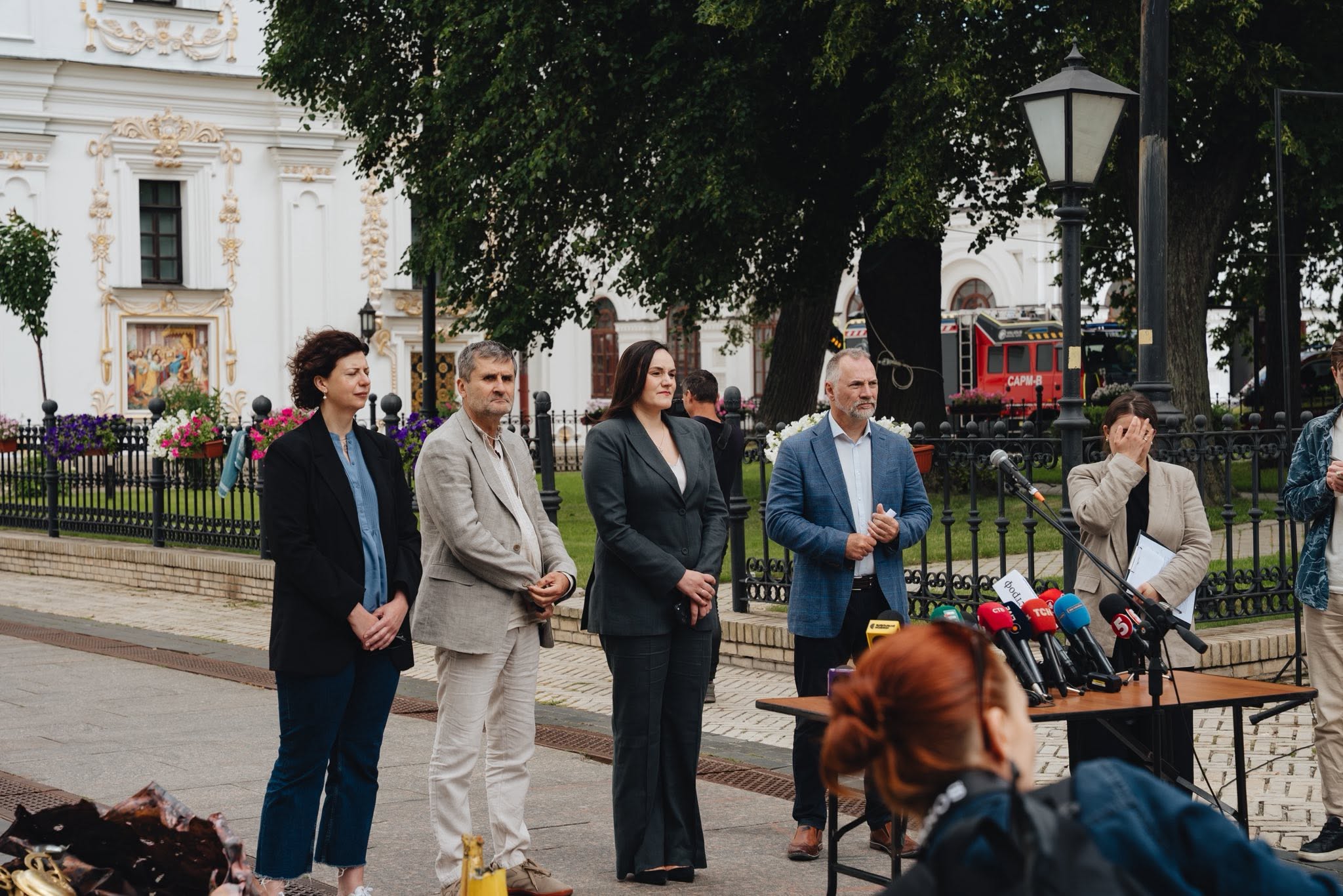 Пресконференція після пошкодження території Києво-Печерської лаври. Фото: facebook.com/kplavra