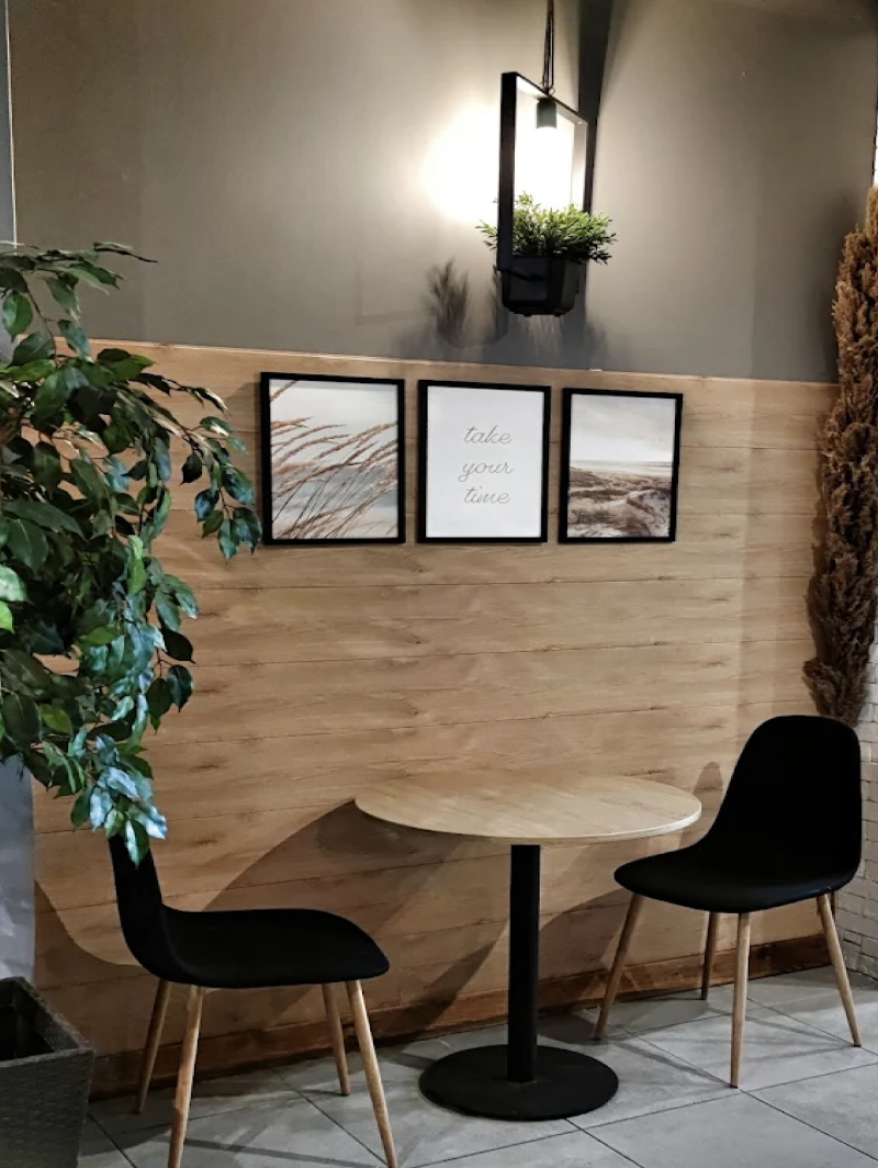Сніданки в Cafe 73