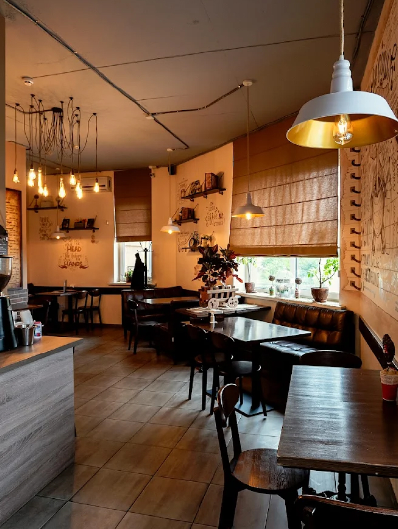 Сніданки у Tortila Cafe