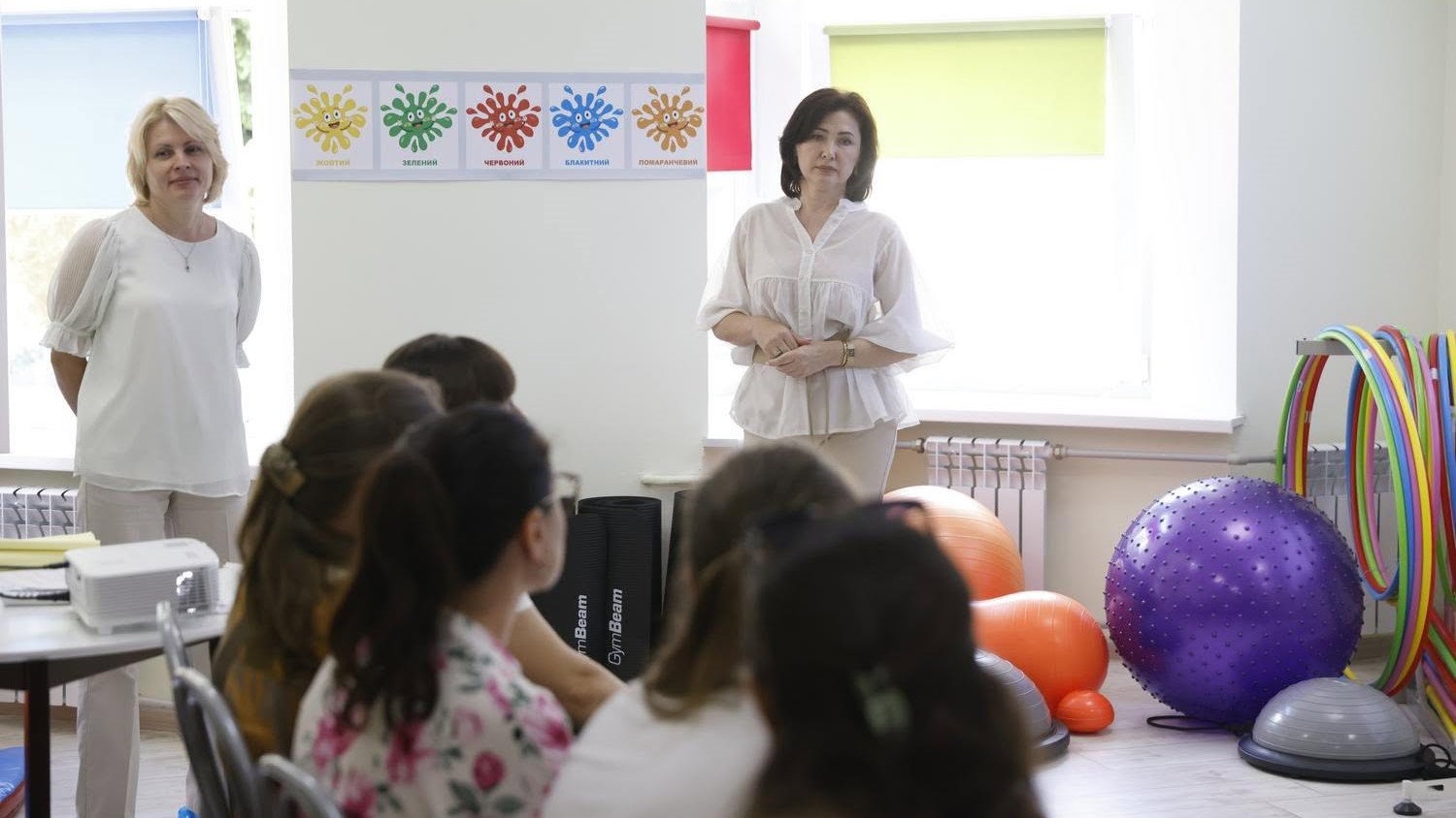 У Києві запускають нову послугу для батьків дітей з інвалідністю. Фото: КМДА