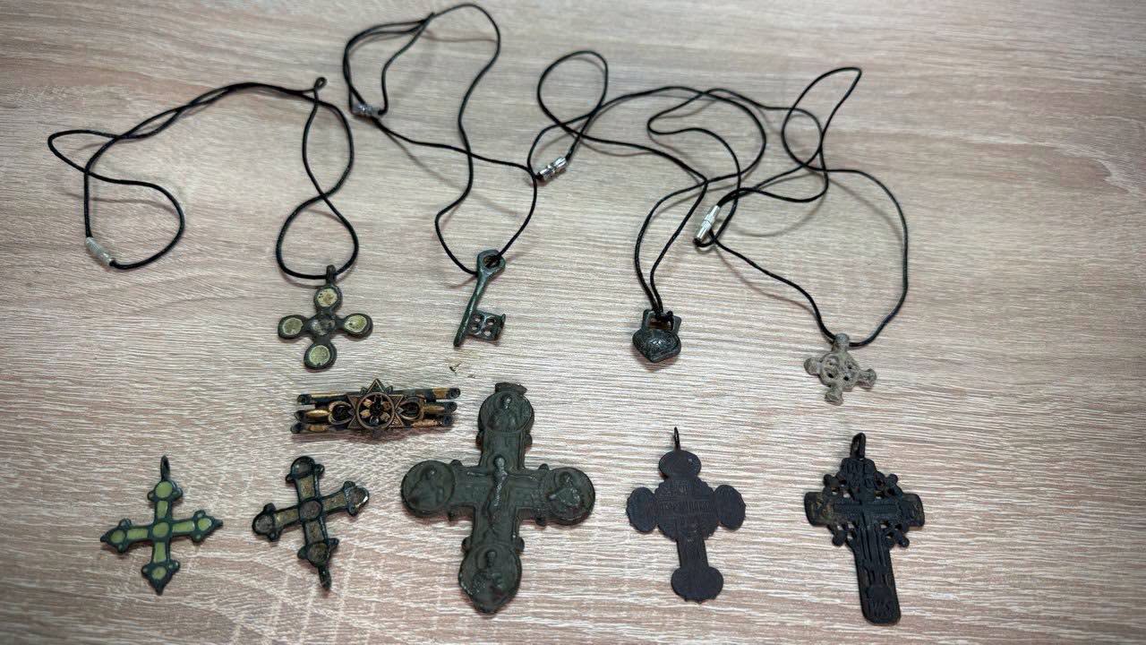 Унікальні артефакти доби Русі опинилися у Львівському музеї. Фото: facebook.com/KYIVcustomsUA