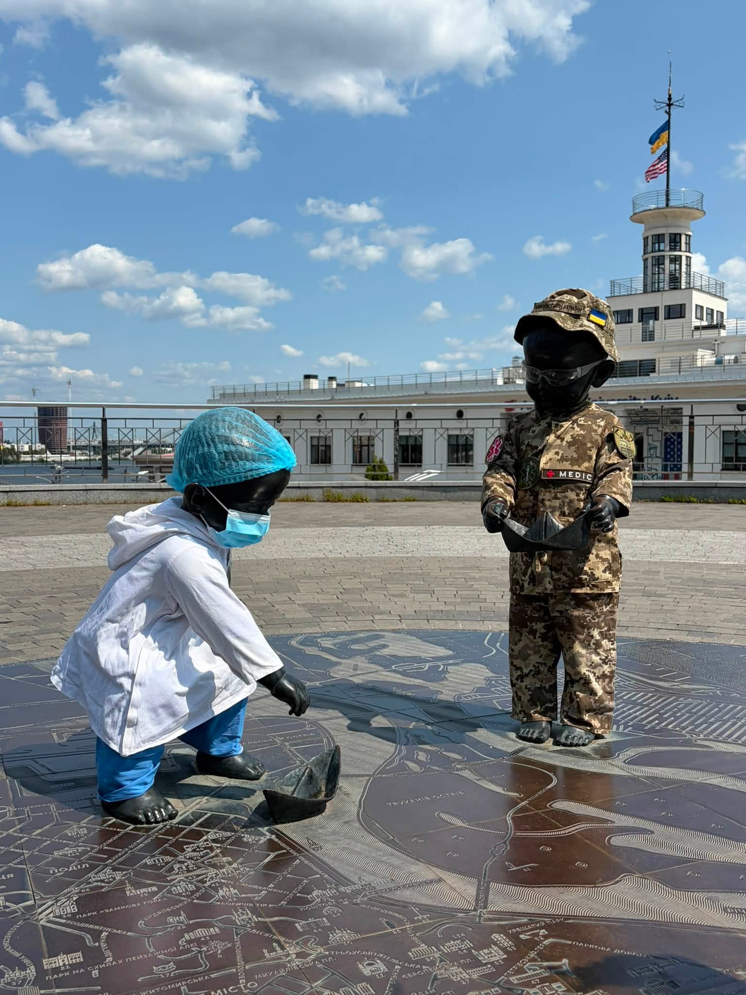 Малюки-засновники Києва. Фото: facebook.com/volodymyr.zhuravel