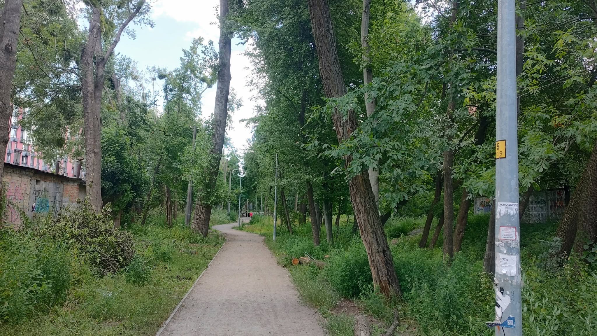 Будівництво резервної теплотраси на Теремках. Фото: facebook.com/viterzbayraku