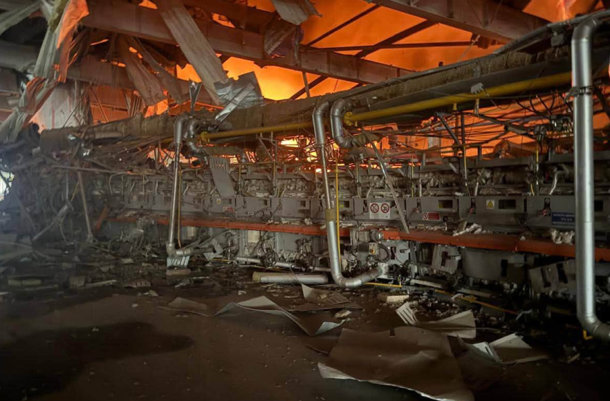 Знищені склади Епіцентру у Києві та області