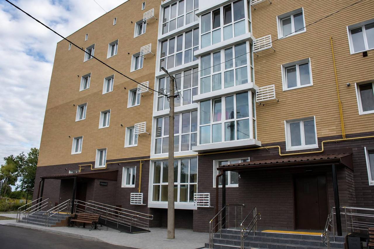Відновлений будинок у Макарові. Фото: mininfra.gov.ua