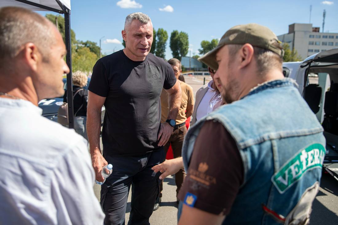 У Києві відкрили автошколу для ветеранів та ветеранок. Фото: t.me/vitaliy_klitschko