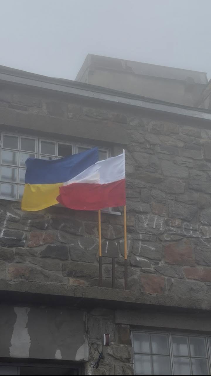 На горі Піп Іван відкрили міжнародний науковий центр. Фото: facebook.com/andrii.butenko.official