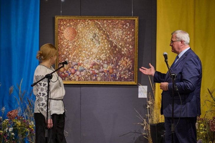 Виставка Івана Марчука повернулась до Києва. Фото: mfa.gov.ua
