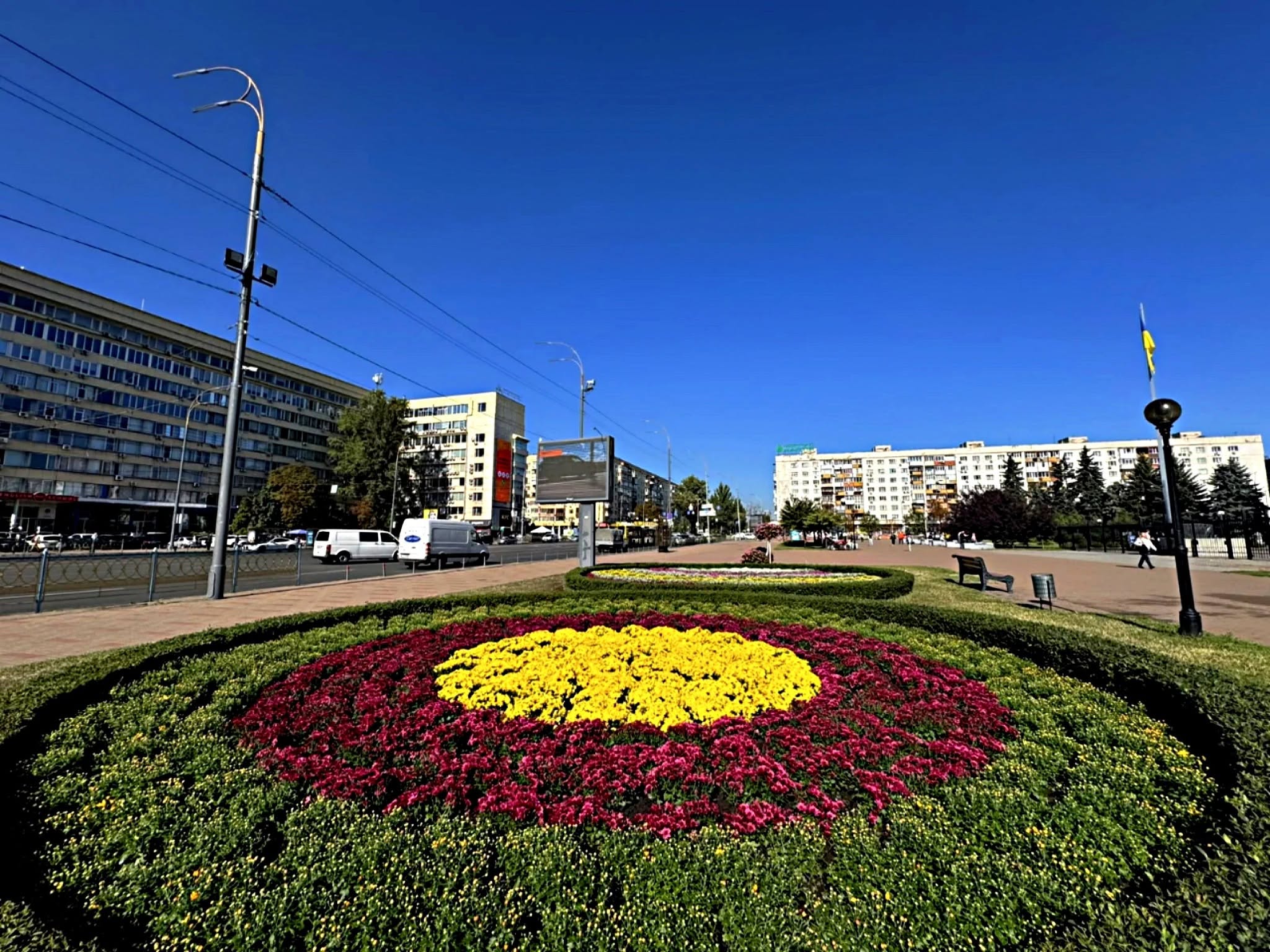 Новий квітник у столиці. Фото: facebook.com/kpUZNpecersk