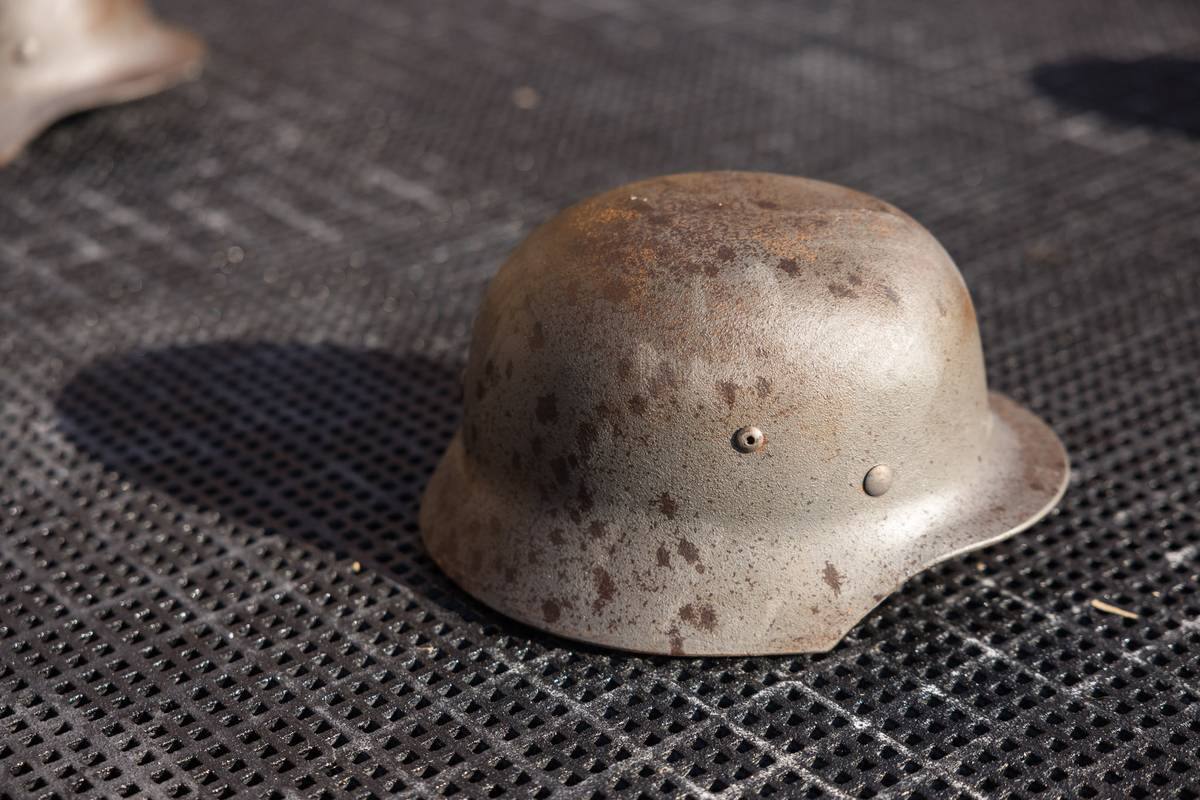 Інсталяція у Сіднеї з 500 шоломів, присвячену Україні. Фото: Ai Weiwei Studio, Anna Kučera / mca.com.au
