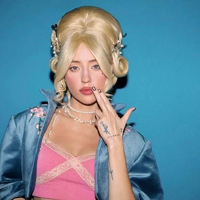 Нова українська музика тижня: DOROFEEVA, Дантес, DakhaBrakha — і не тільки - 412x412