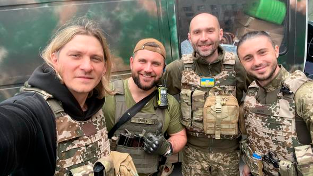 Зірки, які захищають Україну на фронті
