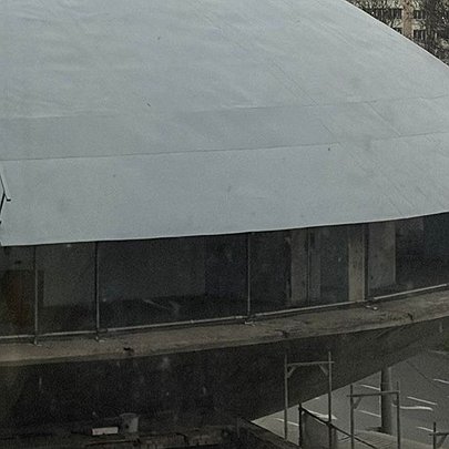 Як зараз виглядає "Літаюча тарілка" на Либідській зсередини: фото - 412x412