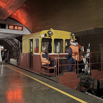 У столичному метро стартував набір на курси водія дрезини: як подати заявку - 412x412